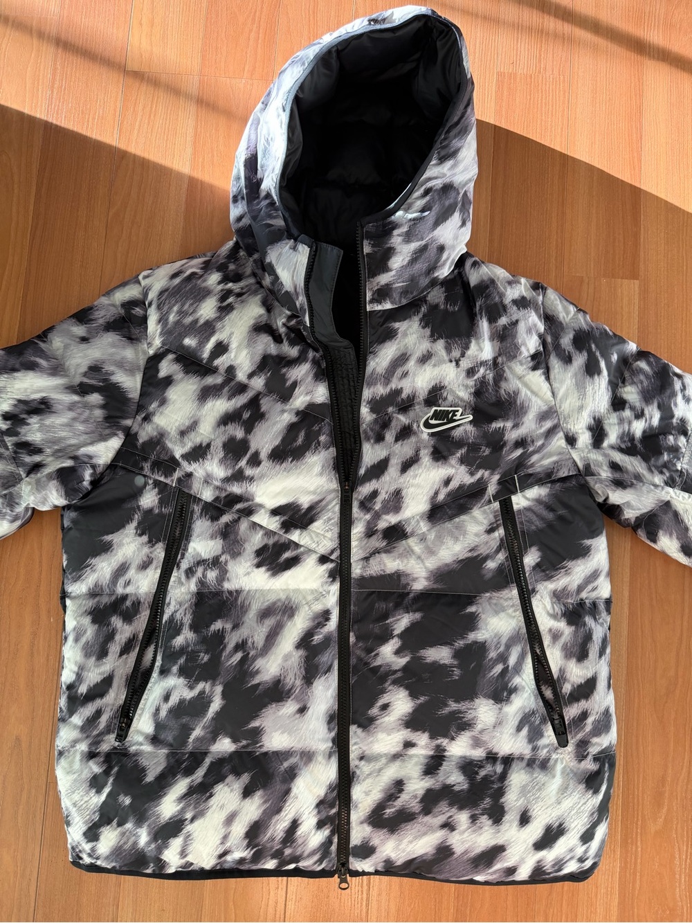 Nike ACG Lunar Lake PrimaLoft Puffer Jacket XL Black/White